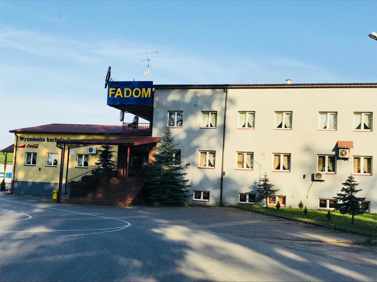 Zajazd Fadom Łomża Εξωτερικό φωτογραφία